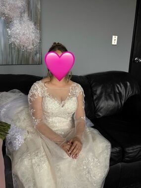 David's Bridal Ivory Lace Long-Sleeve A-Line Wedding Dress